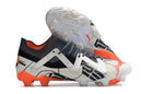 Chuteira Campo Puma Future Ultimate FG Branca, Prata e Laranja "Astronaut Pack" - Futx Brasil