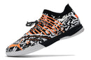 Chuteira Futsal Puma Future Z 1.3 IC Preto, Branco e Laranja "Teaser" - Futx Brasil