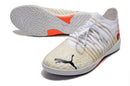 Chuteira Futsal Puma Future Z 1.3 IC Branca e Rosa "Liberty" - Futx Brasil